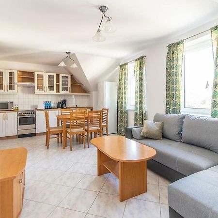 3-Bedroom Apartment Plac Neptuna By Noclegi Renters Miedzyzdroje Luaran gambar