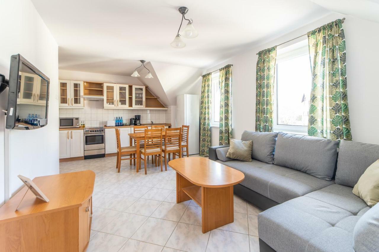 3-Bedroom Apartment Plac Neptuna By Noclegi Renters Miedzyzdroje Luaran gambar