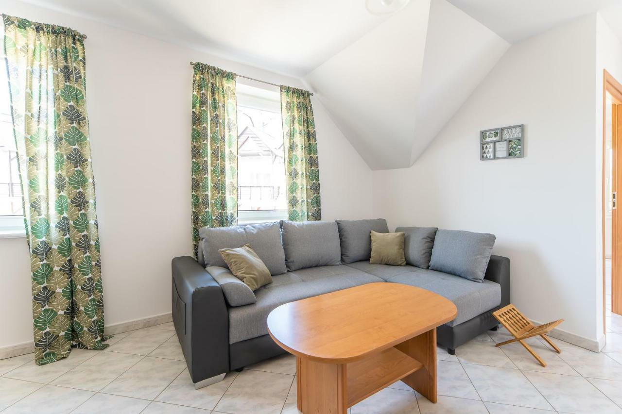 3-Bedroom Apartment Plac Neptuna By Noclegi Renters Miedzyzdroje Luaran gambar